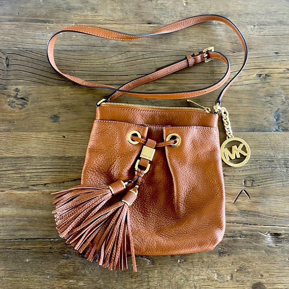 Michael Kors Crossbody Bag Gold Tassel